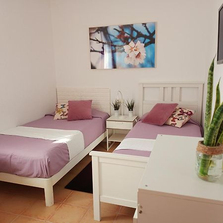 Villa Enola La Oliva Esterno foto
