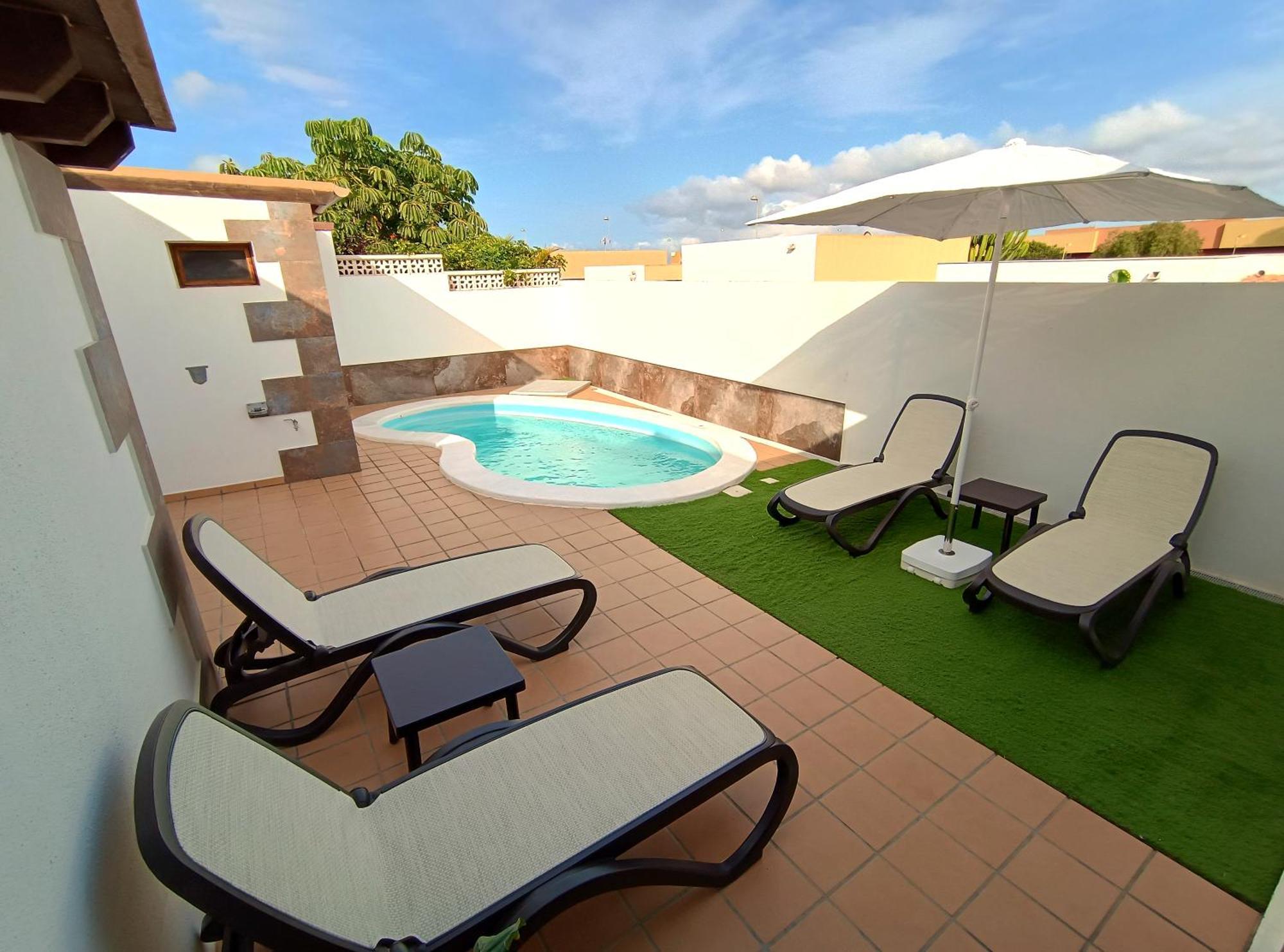 Villa Enola La Oliva Esterno foto